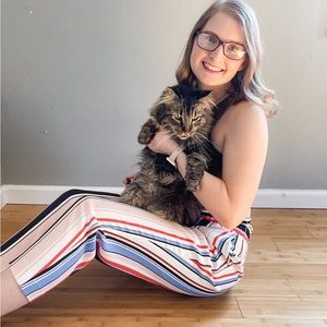 Meet your Posher, Emilee